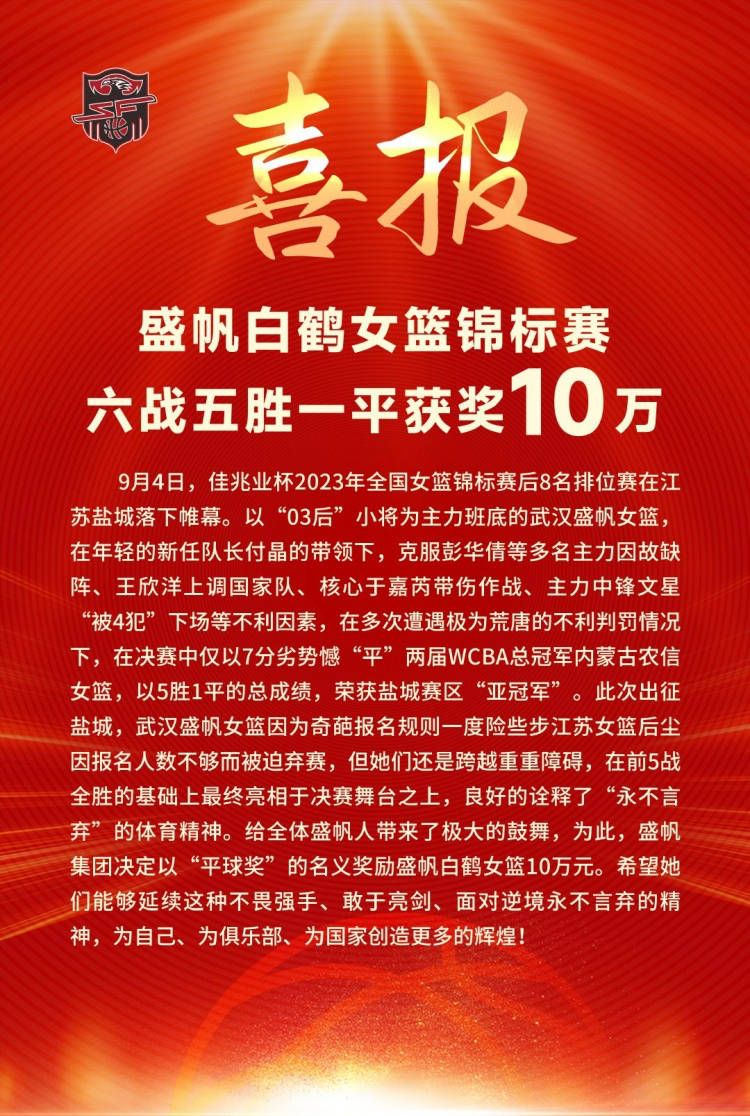 北京电影学院导演系副教授、编剧王红卫在观影前也很好奇，建党题材的作品已有诸多珠玉在前，其中还不乏黄导自己的作品，所以无法预判《1921》的呈现方式